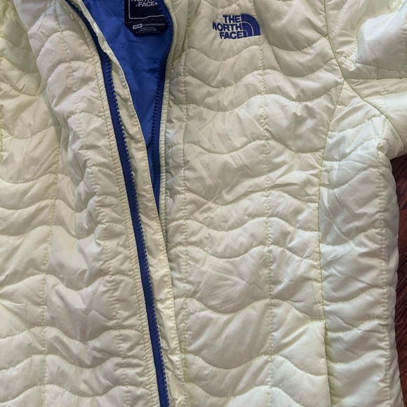 North face jacket - Picture 3 of 3